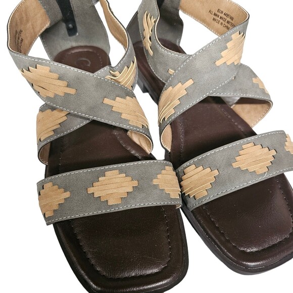 Southwest Aztec Vegan Leather Zip Back Sandals 8.5W‎ Cato C Comfort - Picture 5 of 6